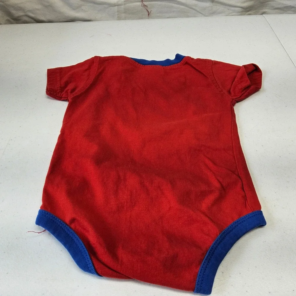 Kansas Jayhawks Bodysuit Kids 6/9 Months Red Blue Short Sleeve Snap On‎ Logo